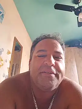 PsalmingPlat online show from 04/18/26, 04:00