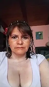 Snapshot of BiancaSteel chatting on 06/23/26, 04:49 BiancaSteel online show from 06/23/26, 04:49