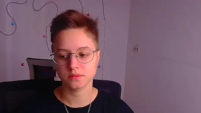 Bella Swannn online show from 03/07/25, 12:12