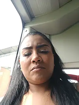 Snapshot of Ariana_Rodriguez chatting on 05/15/26, 02:35 Ariana Rodriguez online show from 05/15/26, 02:35