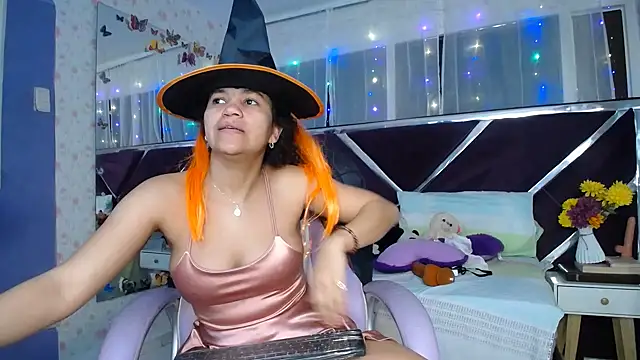 emma morgan 1 online show from 10/14/25, 02:18