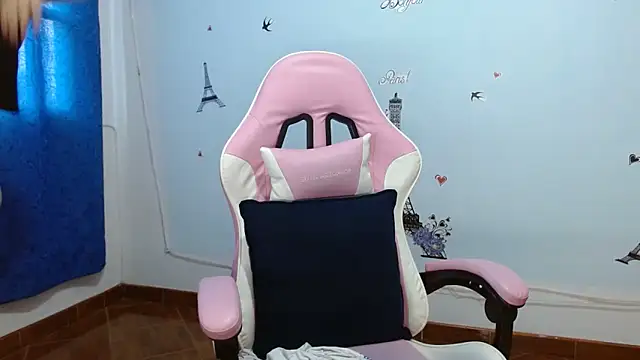 nanis milf online show from 04/18/26, 08:09