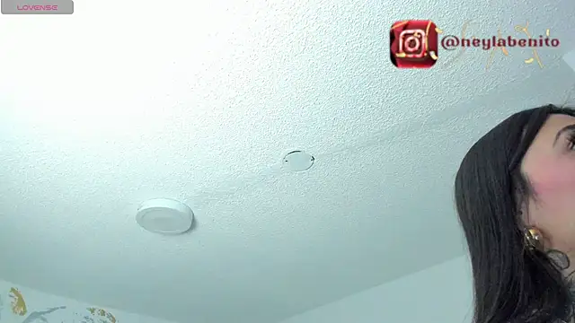 Snapshot of Cristal_Velle chatting on 07/01/26, 01:13 Cristal Velle online show from 07/01/26, 01:13