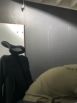 Snapshot of Isabella_Varella chatting on 02/24/26, 12:25 Isabella Varella online show from 02/24/26, 12:25