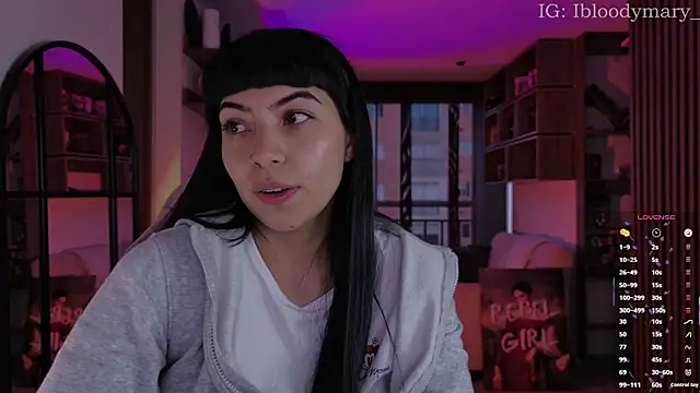Snapshot of Saraa_Desiree chatting on 06/09/26, 10:43 Saraa Desiree online show from 06/09/26, 10:43