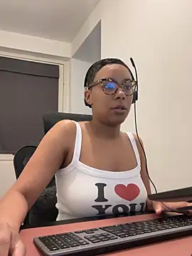 Melia Rayne online show from 03/23/26, 10:19