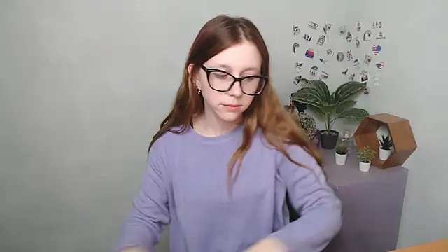 Snapshot of _MiraGold_ chatting on 11/11/25, 08:03 MiraGold online show from 11/11/25, 08:03