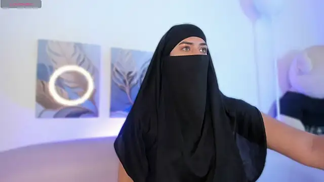 salma arabicc online show from 10/28/25, 04:20