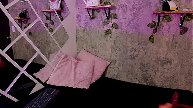 Devil AliceXo online show from 03/17/25, 08:40