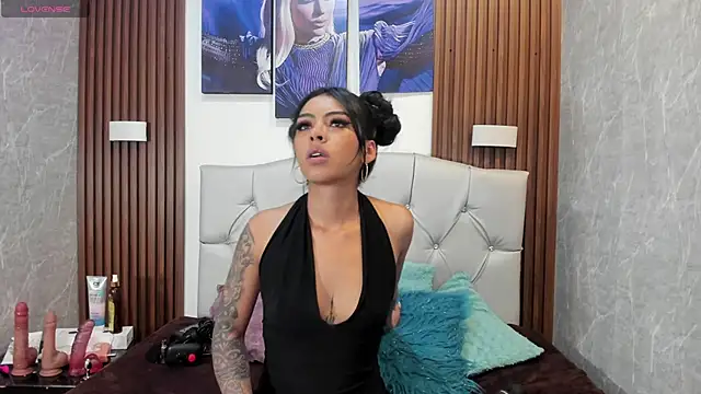 Devil AliceXo online show from 10/21/25, 08:53