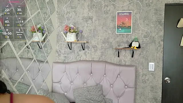 Devil AliceXo online show from 04/10/26, 09:19