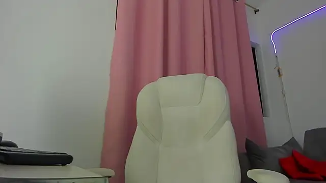 gaaby foxx online show from 09/29/25, 01:27