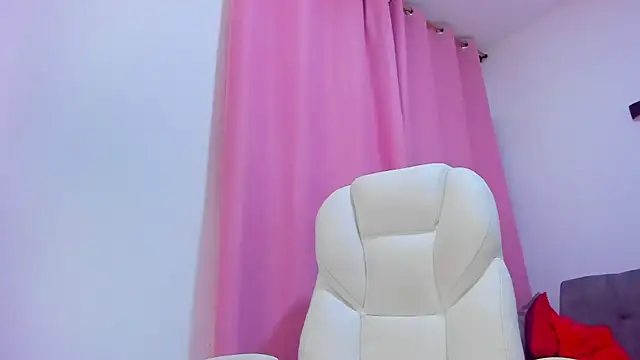 gaaby foxx online show from 11/11/25, 01:22