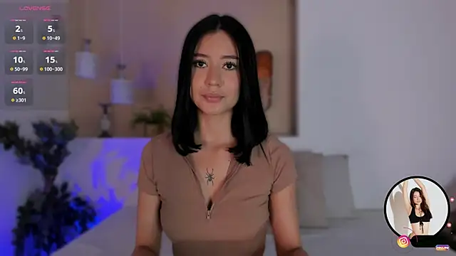 alison222  online show from 10/27/25, 07:51