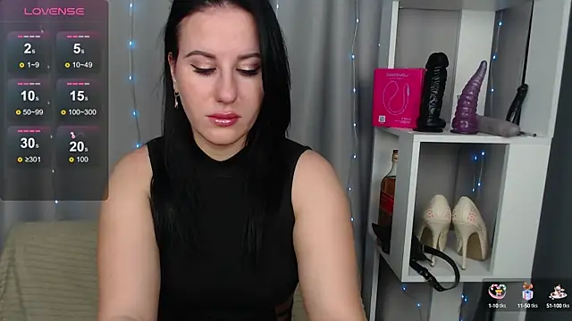 Snapshot of JuliyaMayss chatting on 10/03/25, 02:52 JuliyaMayss online show from 10/03/25, 02:52