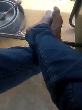 Snapshot of Tn_localboy69 chatting on 03/12/25, 11:53 Tn localboy69 online show from 03/12/25, 11:53