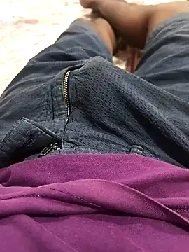 Snapshot of Tn_localboy69 chatting on 03/14/25, 01:05 Tn localboy69 online show from 03/14/25, 01:05