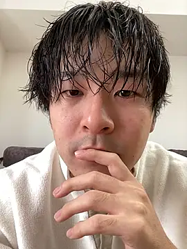 waka3232 online show from 11/13/25, 12:20