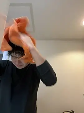 waka3232 online show from 11/28/25, 02:03