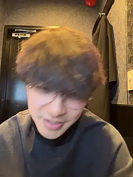 waka3232 online show from 12/20/25, 01:12