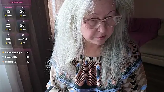 Wane Witch online show from 11/08/25, 04:45