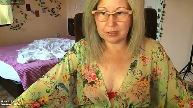 Snapshot of Wane_Witch chatting on 07/31/26, 03:22 Wane Witch online show from 07/31/26, 03:22