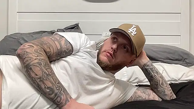 Snapshot of Thegreatwhitepipe chatting on 11/04/25, 11:20 Thegreatwhitepipe online show from 11/04/25, 11:20