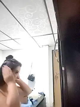 mialorents online show from 11/02/25, 01:46