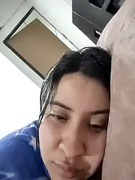 mialorents online show from 02/03/26, 12:32