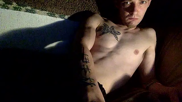 Snapshot of Ilovepussy1911 chatting on 01/14/26, 10:03 Ilovepussy1911 online show from 01/14/26, 10:03