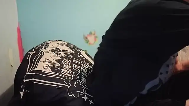 Ilovepussy1911 online show from 06/10/26, 06:45