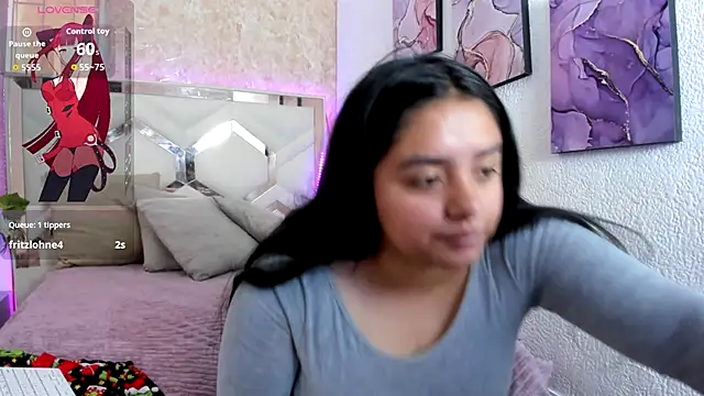 Snapshot of EmilyBrownn_ chatting on 09/13/25, 07:02 EmilyBrownn online show from 09/13/25, 07:02