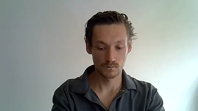 Snapshot of arnoanro chatting on 06/17/26, 01:12 arnoanro online show from 06/17/26, 01:12