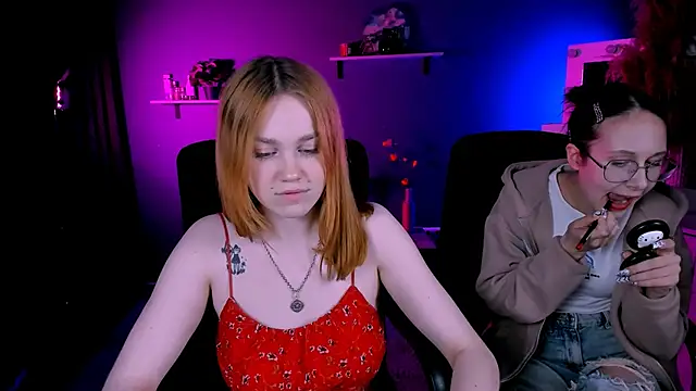 mona cloud online show from 09/28/25, 06:46