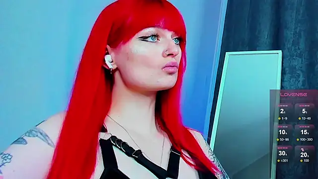 Snapshot of Coraline_Beldam chatting on 03/19/25, 09:05 Coraline Beldam online show from 03/19/25, 09:05