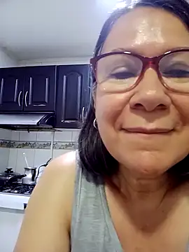 victoria wayne online show from 04/13/26, 10:10