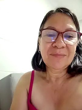 victoria wayne online show from 05/02/26, 08:52