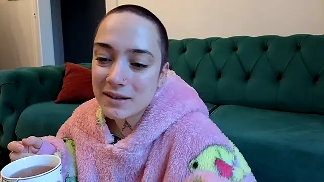 OllympeKaii online show from 11/09/25, 07:39