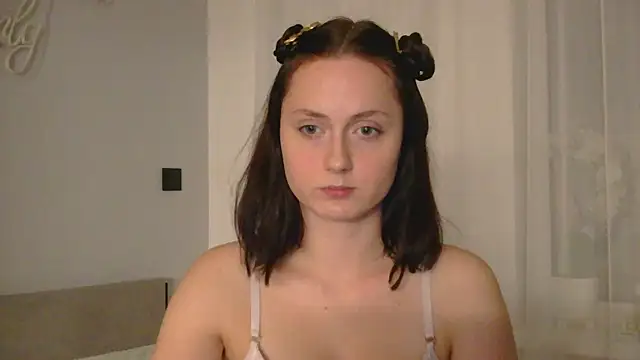 Snapshot of belle_ame chatting on 09/20/25, 09:27 belle ame online show from 09/20/25, 09:27