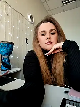 Juicy PeachLux online show from 02/06/26, 07:34