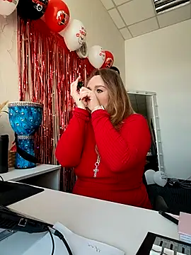 Juicy PeachLux online show from 03/01/26, 07:43