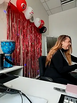 Juicy PeachLux online show from 03/12/26, 06:08