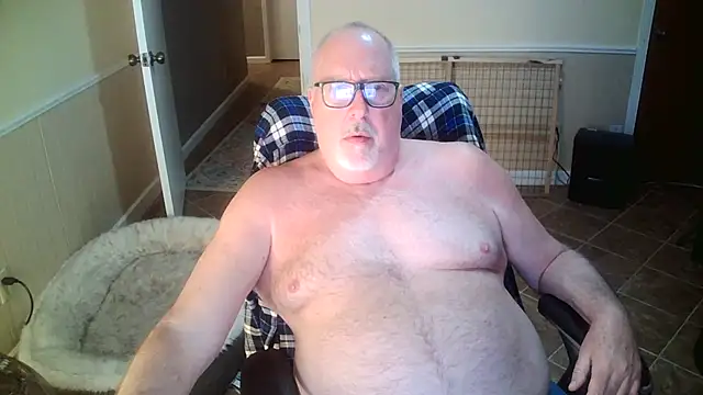 superbearboss online show from 10/21/25, 02:34