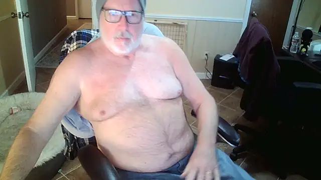 superbearboss online show from 12/03/25, 05:33