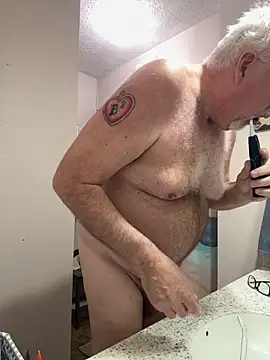 superbearboss online show from 12/22/25, 11:35