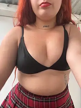 Snapshot of Karina_Leon chatting on 01/31/26, 07:11 Karina Leon online show from 01/31/26, 07:11