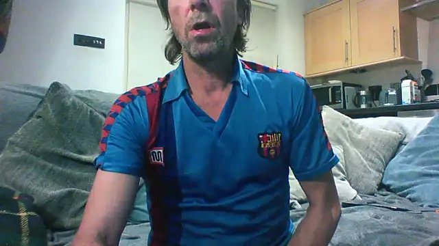 Snapshot of Grower_and_shower chatting on 09/15/25, 07:03 Grower and shower online show from 09/15/25, 07:03