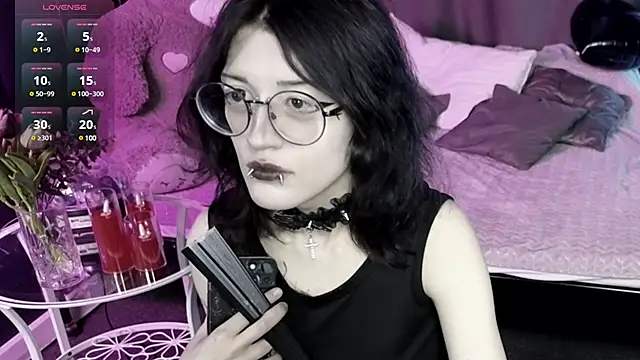 Setsunai  online show from 03/13/25, 11:38