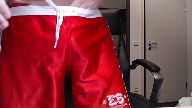 munichrubber online show from 12/26/24, 05:26