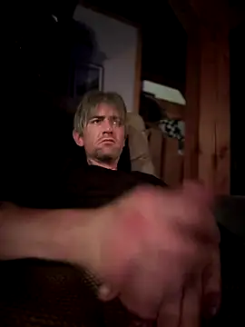 6poundtown9 online show from 10/28/25, 08:55